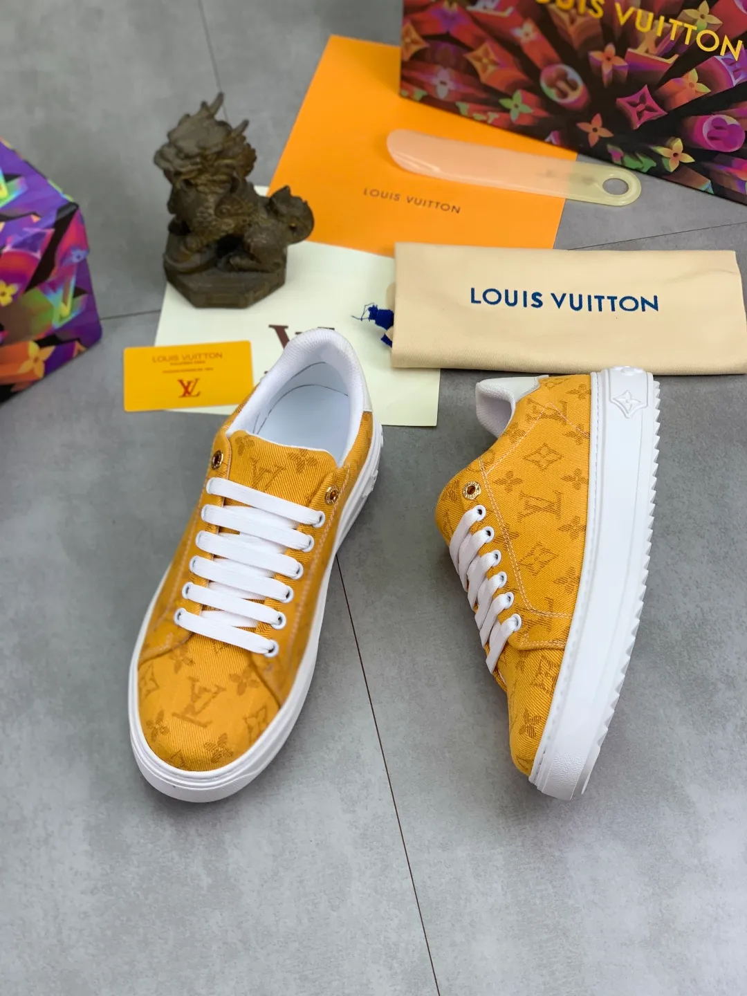 Men's men's shoes💰P520💰[New model]🆘High quality cowhide [Louis Vuitton]LV official website latest model🎁casual and fashionable men's shoes👟hot style💥simple and elegant style, exclusive for trendy men. Unique official website latest brand elements👑original decoration, fashionable and generous, the fabric is made of original denim➕comfortable and breathable mesh lining➕cow leather feet ✅The official website specifies wear-resistant casual outsole, the classic model is taken in real life🎬Color: 6️⃣colors available😍Number of codes: 38-44 Full set of packaging